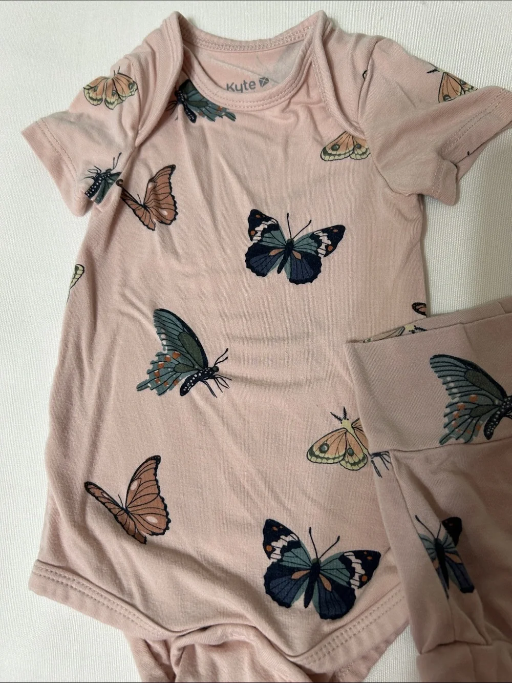 Kyte BABY Butterfly Onsie and Bloomie set, 0-3 mo